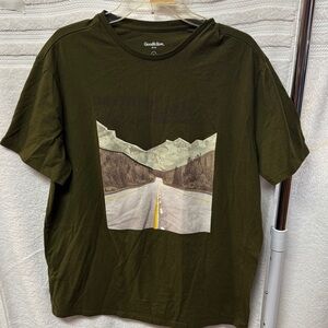 Goodfellow & Co Men's Olive Scenic Graphic Tee BD2-8